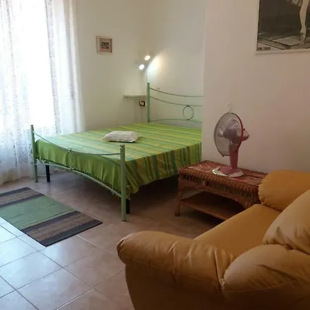 Appartement La Casa Di Pina SantʼAntìoco